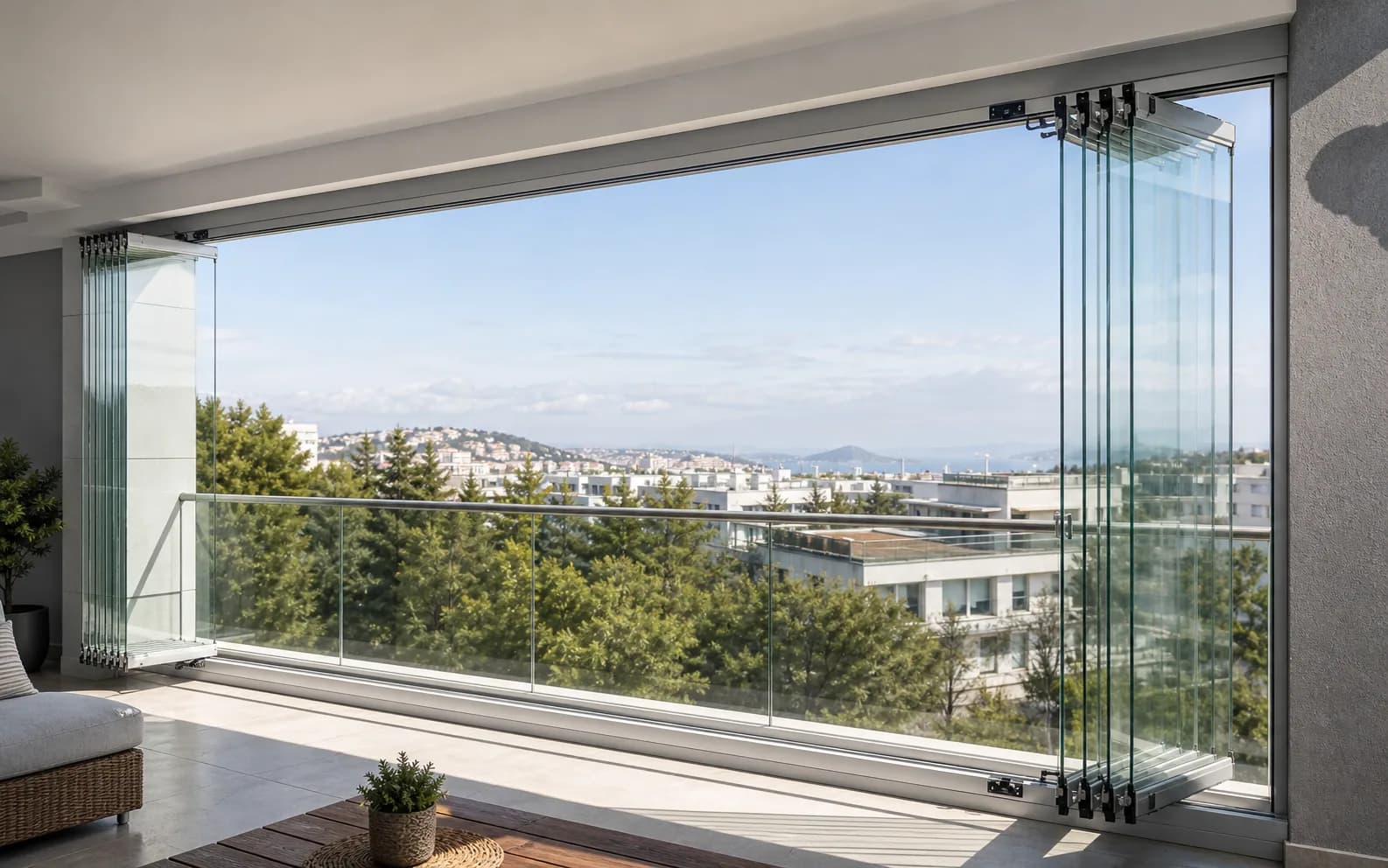 AZRA Cam Balkon katlanır cam balkon uygulaması